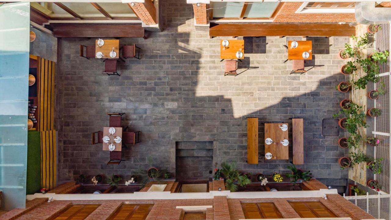 Traditional Stay - A Boutique Hotel Lalitpur Buitenkant foto